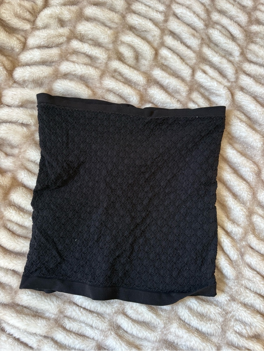 Intimately FP stretchy tube top w built in bra